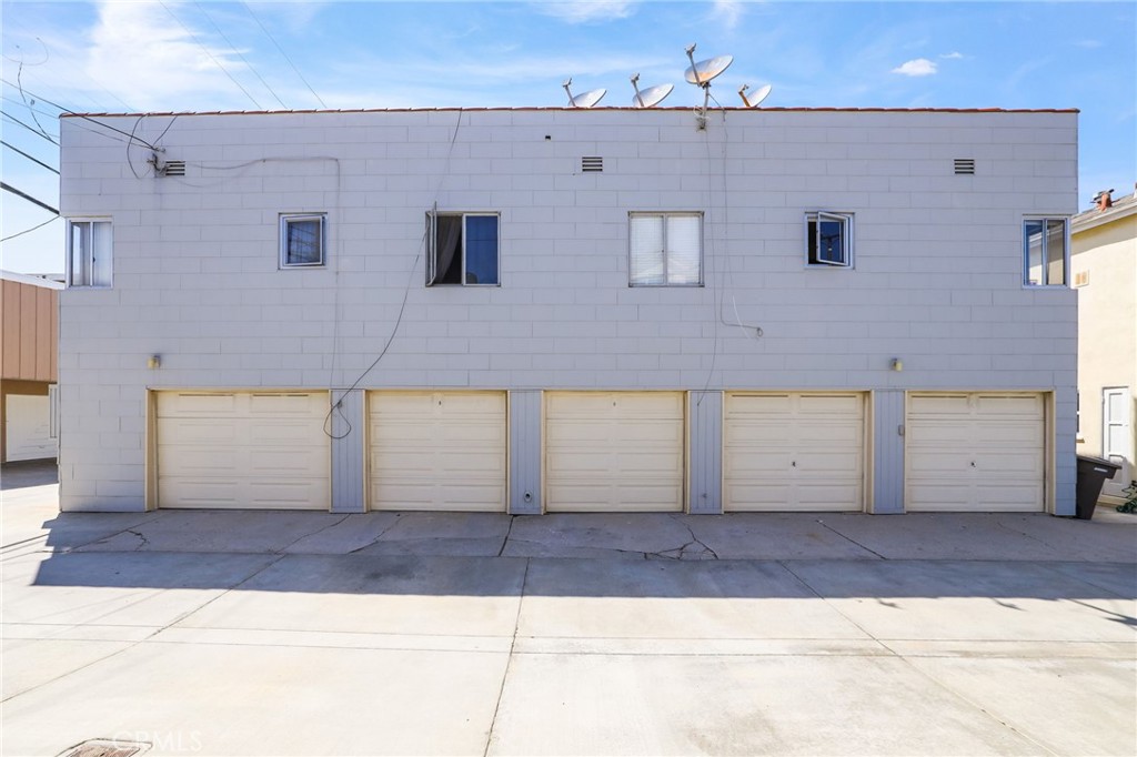 114 4th Street Property Photo 5