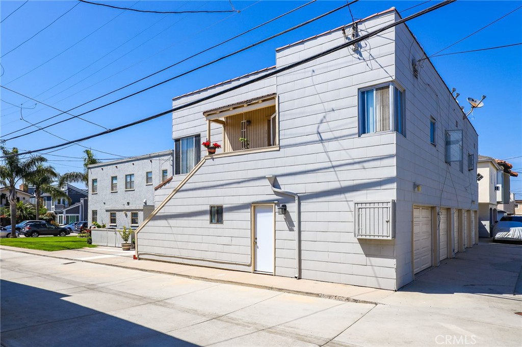 114 4th Street Property Photo 6
