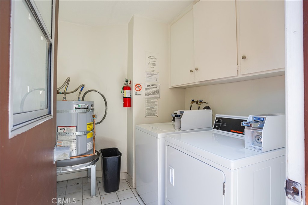 7731 W Manchester Avenue Property Photo 20