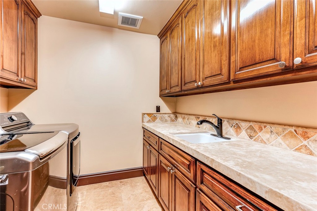 2310 Morelia Property Photo 26