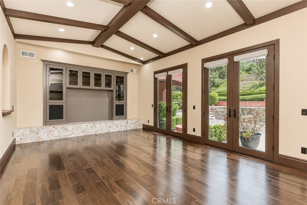 2310 Morelia Property Photo 27