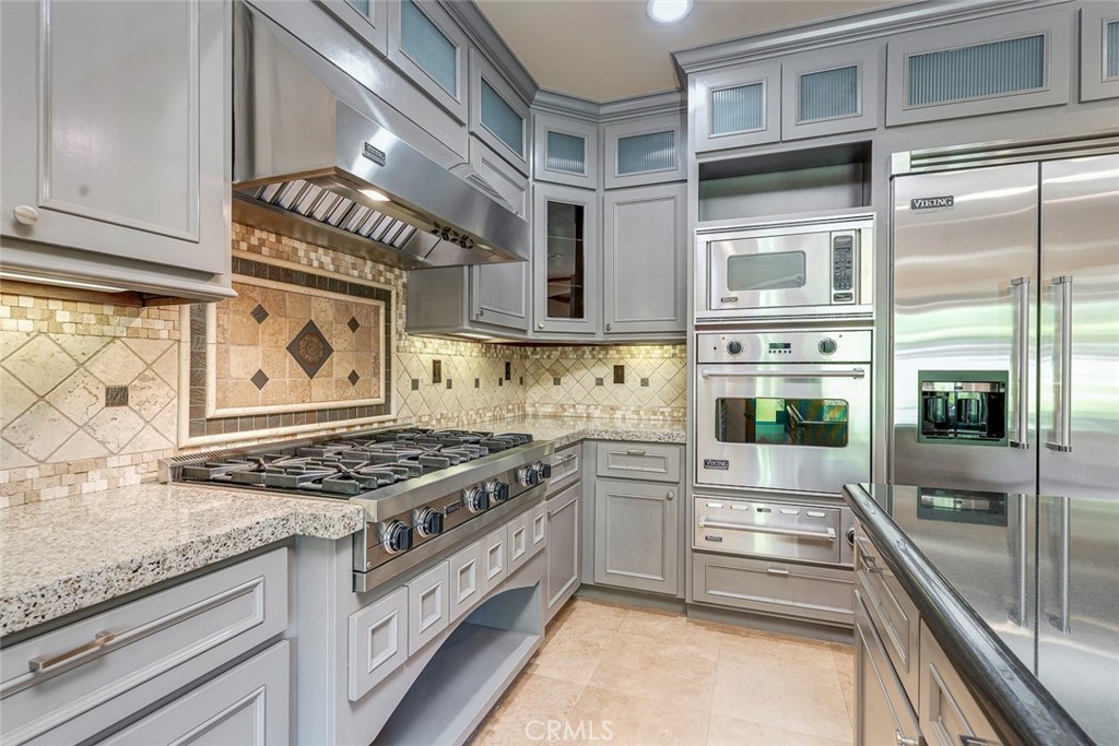 2310 Morelia Property Photo 31