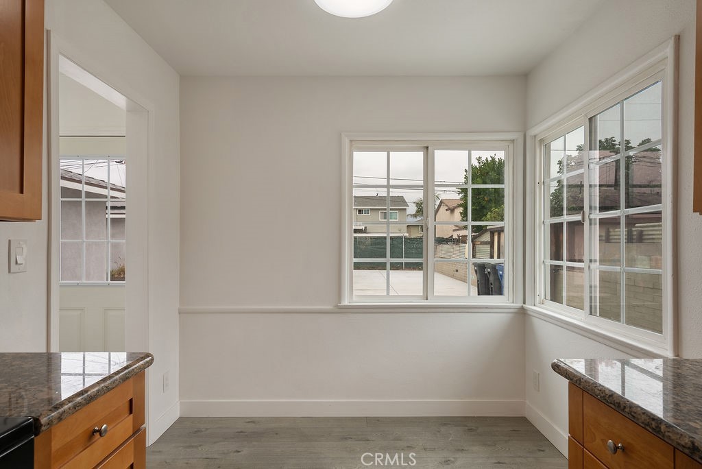 11583 Embree Property Photo 9