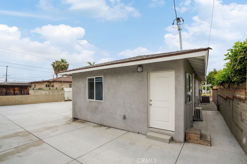11583 Embree Property Photo 44