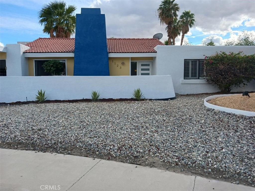 1123 E El Cid Property Photo 7