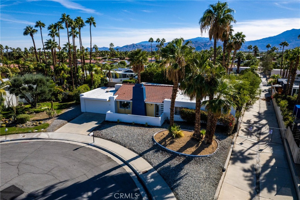 1123 E El Cid Property Photo 37