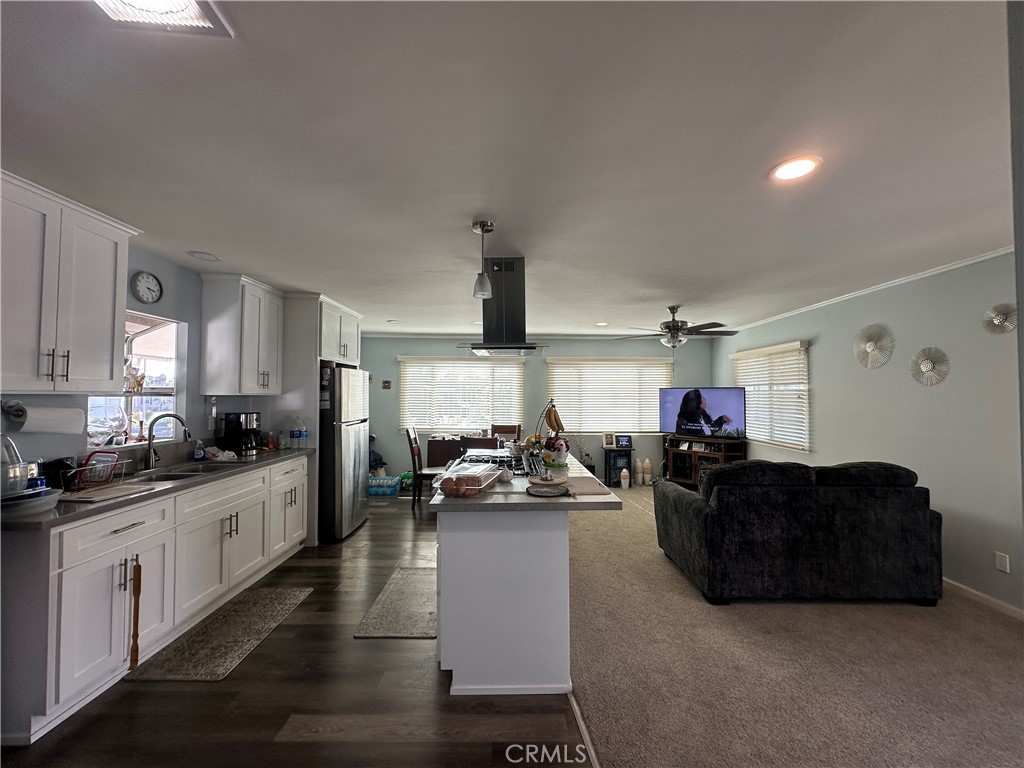 525 N Gilbert Street 151 Property Photo 2