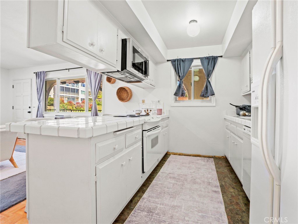 2175 S Coast Property Photo 21