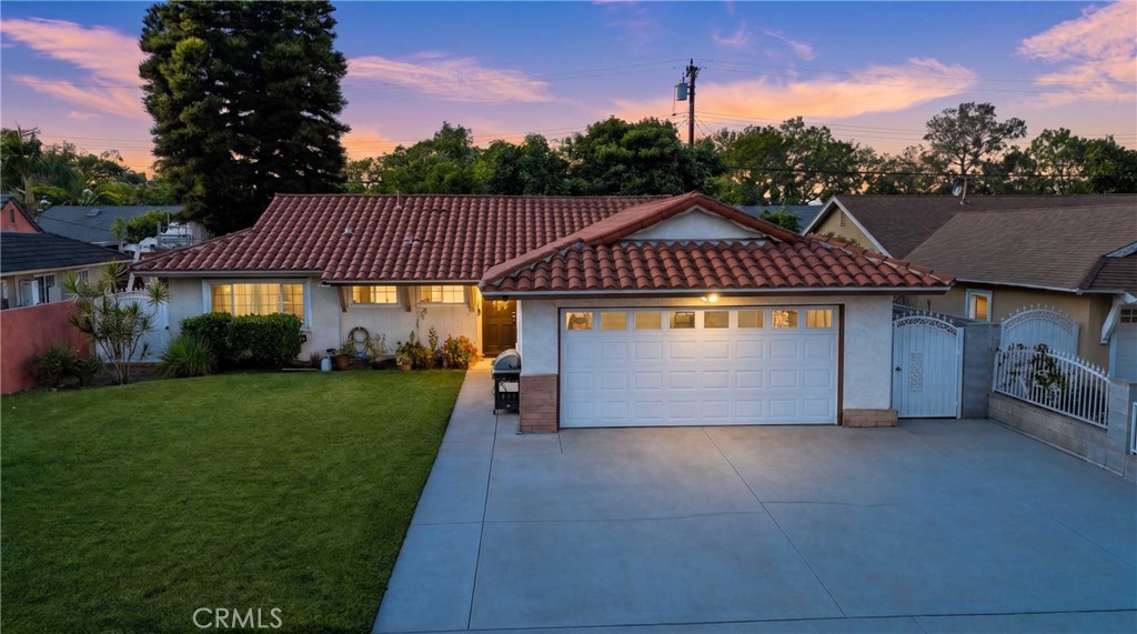 2813 W Brook Property Photo