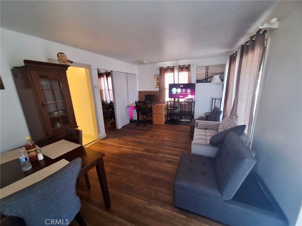 241 Barham Avenue Property Photo 6