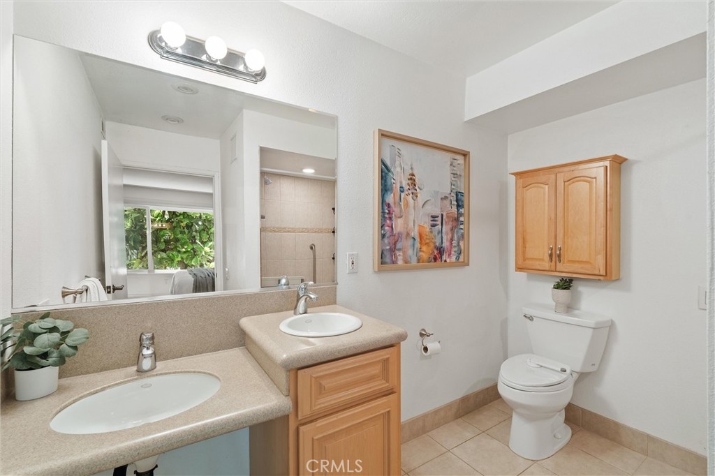 372 Carroll E 201 Property Photo 13