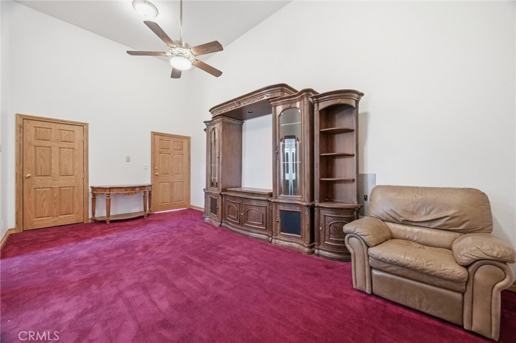 8905 Deer Trail Property Photo 13
