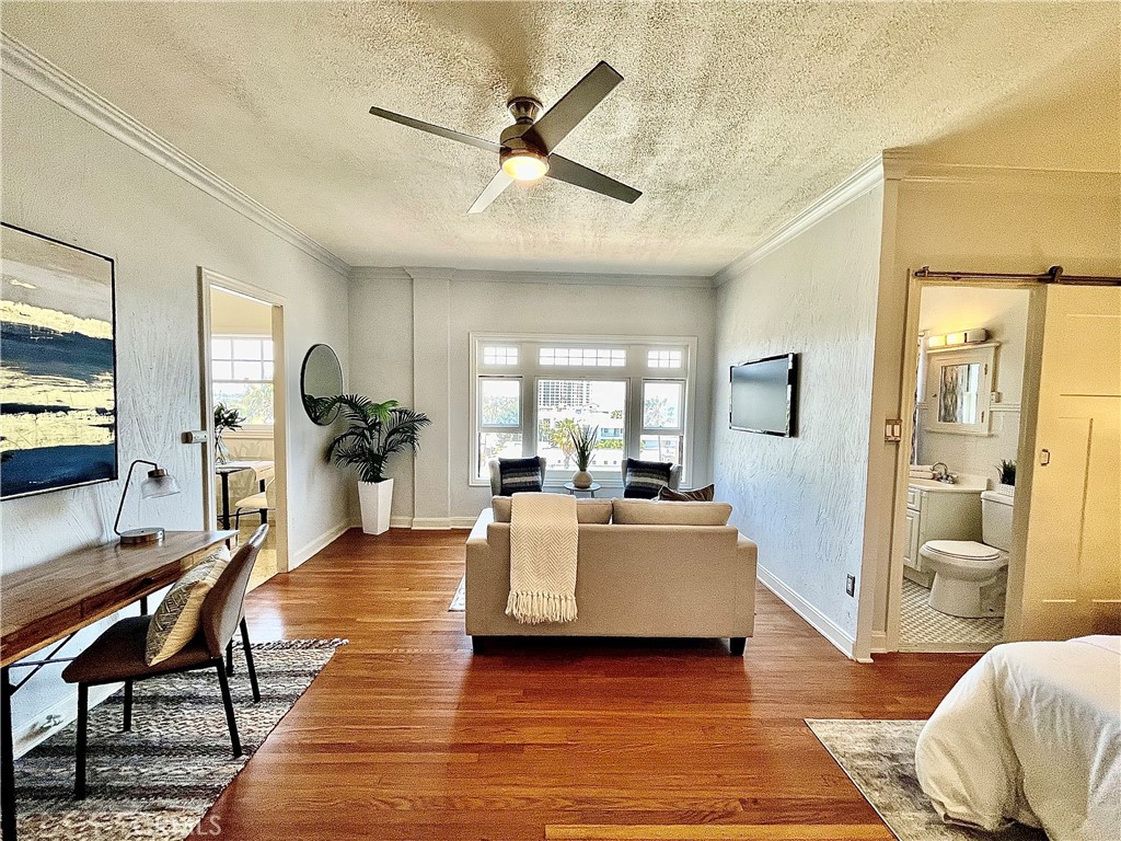 1030 E Ocean 703 Property Photo 9