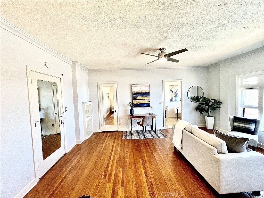1030 E Ocean 703 Property Photo 10