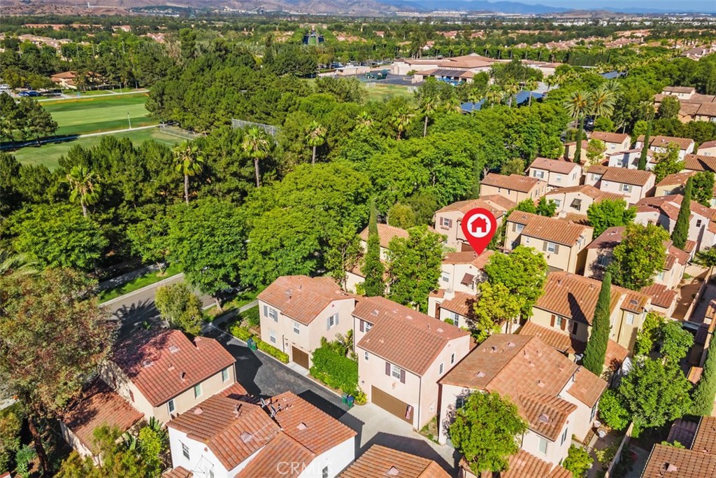 80 Great Lawn Property Photo 45