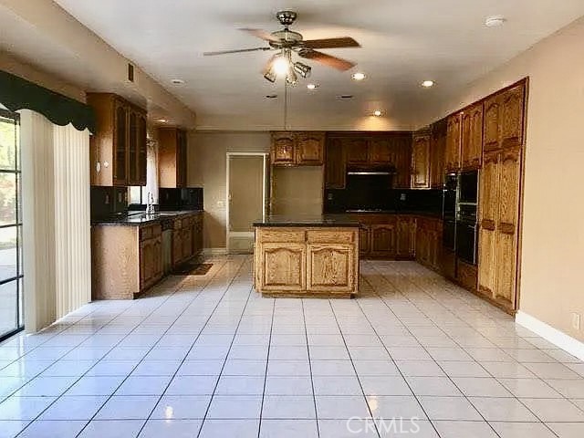 18791 Pinto Property Photo 5