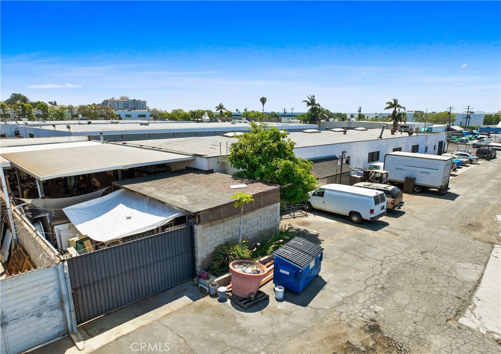 623 Young Street Property Photo 16