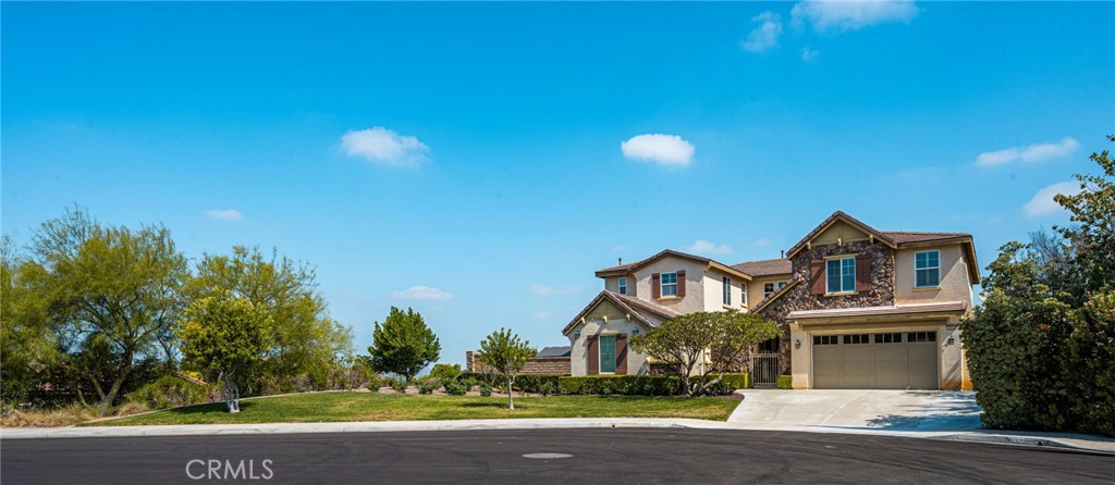 12652 Twin Peak Court Property Photo