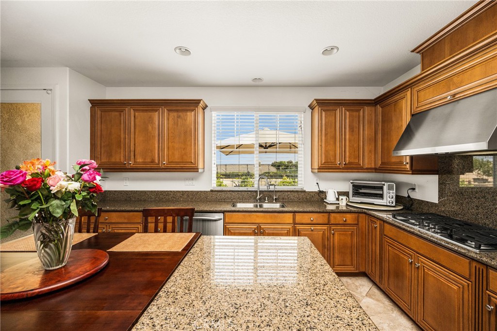 12652 Twin Peak Court Property Photo 13