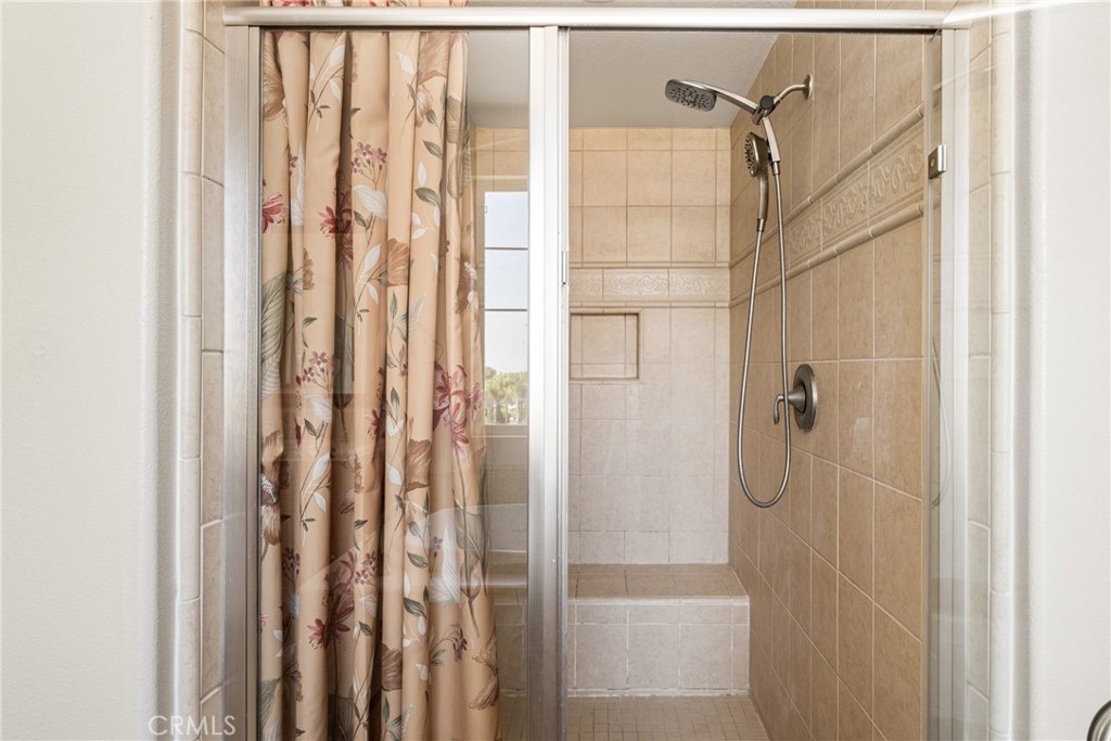 12652 Twin Peak Court Property Photo 27