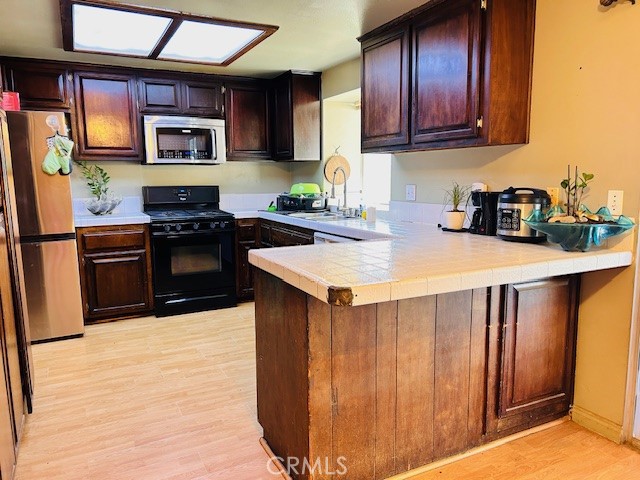 441 Placentia Property Photo 18