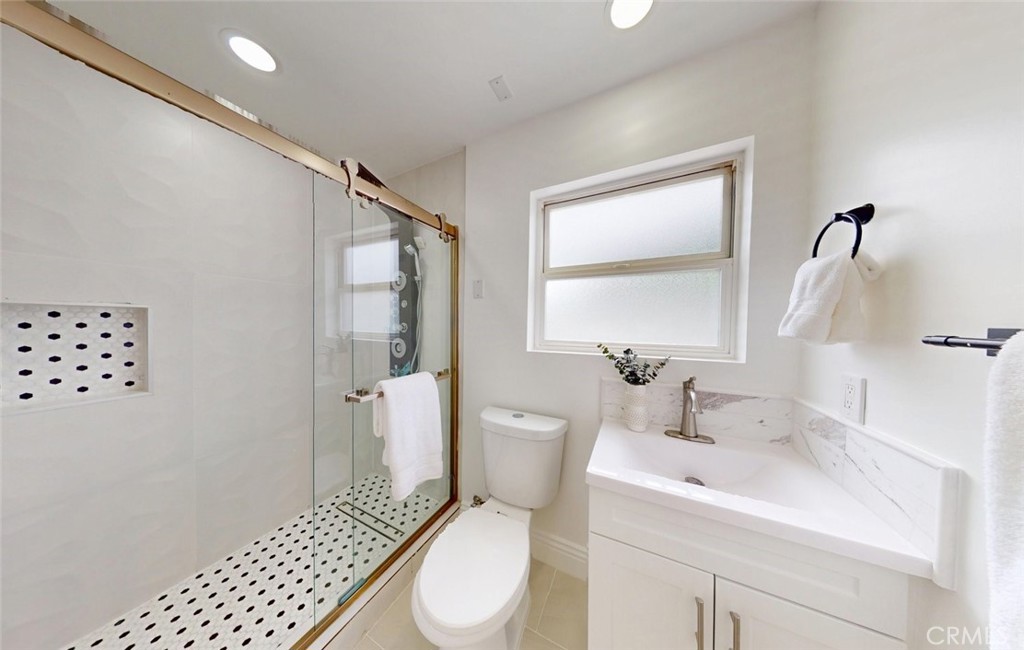 5781 Rogers Property Photo 30