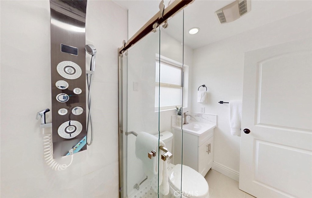 5781 Rogers Property Photo 31