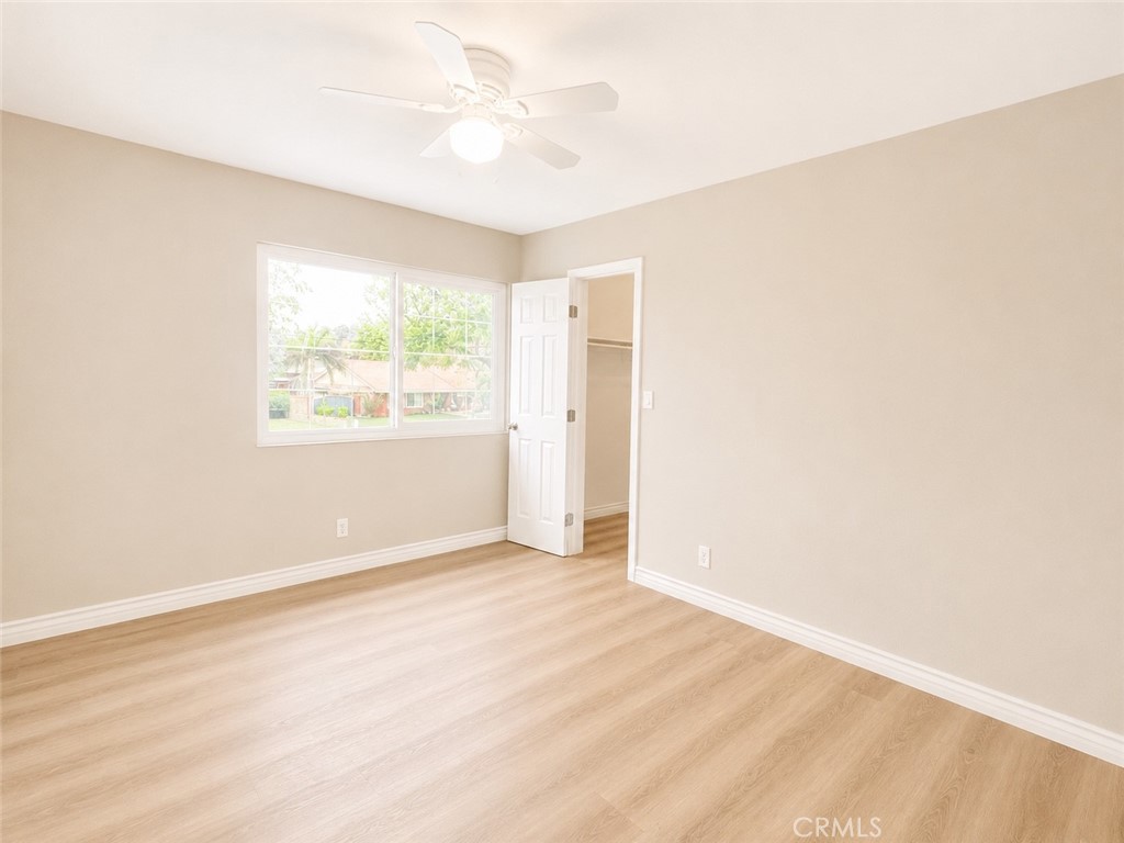 1118 W Orange Property Photo 15