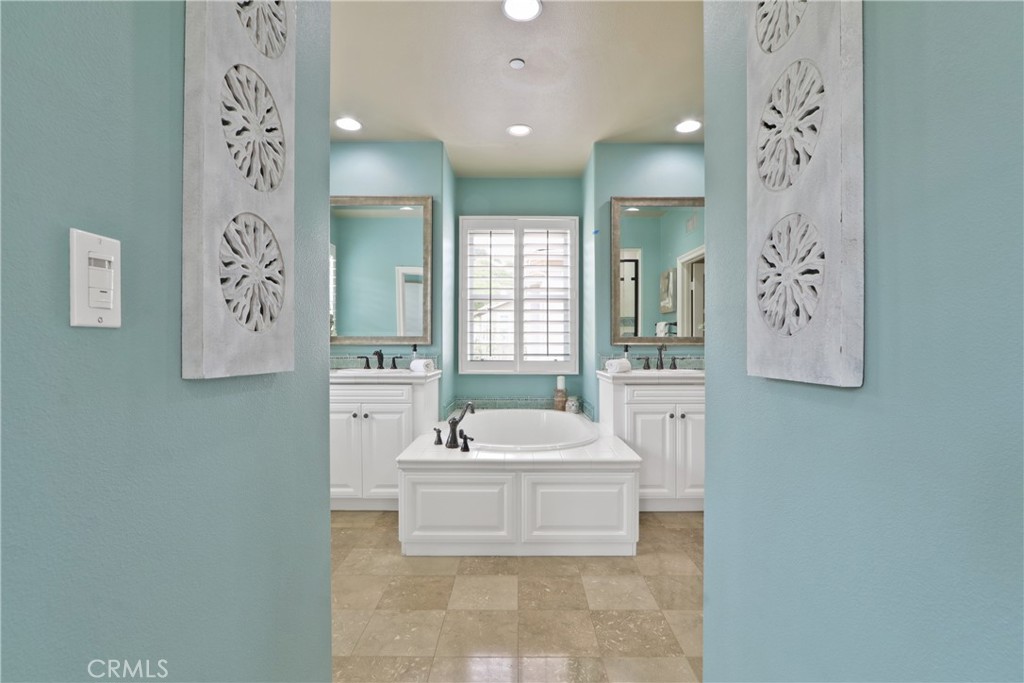 19 Via Regalo Property Photo 45