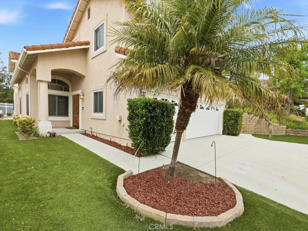 29352 Clipper Way Property Photo 4