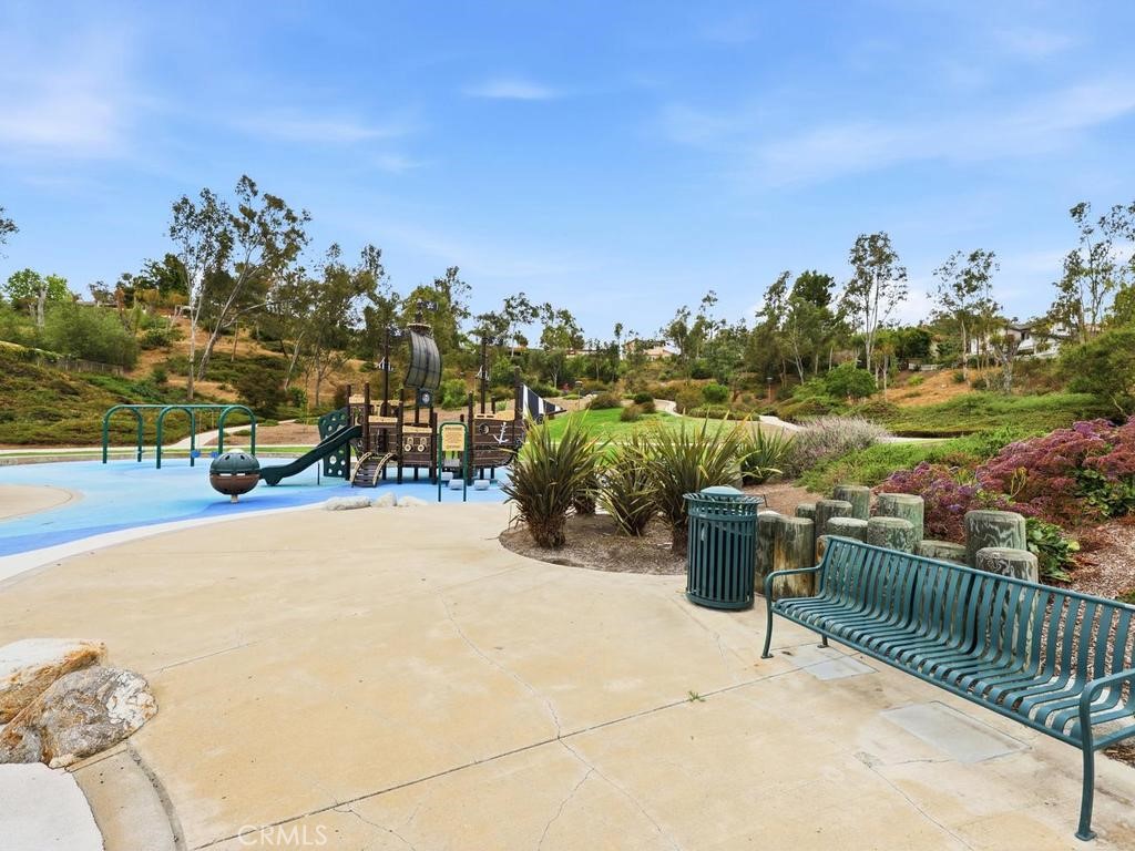 29352 Clipper Way Property Photo 40