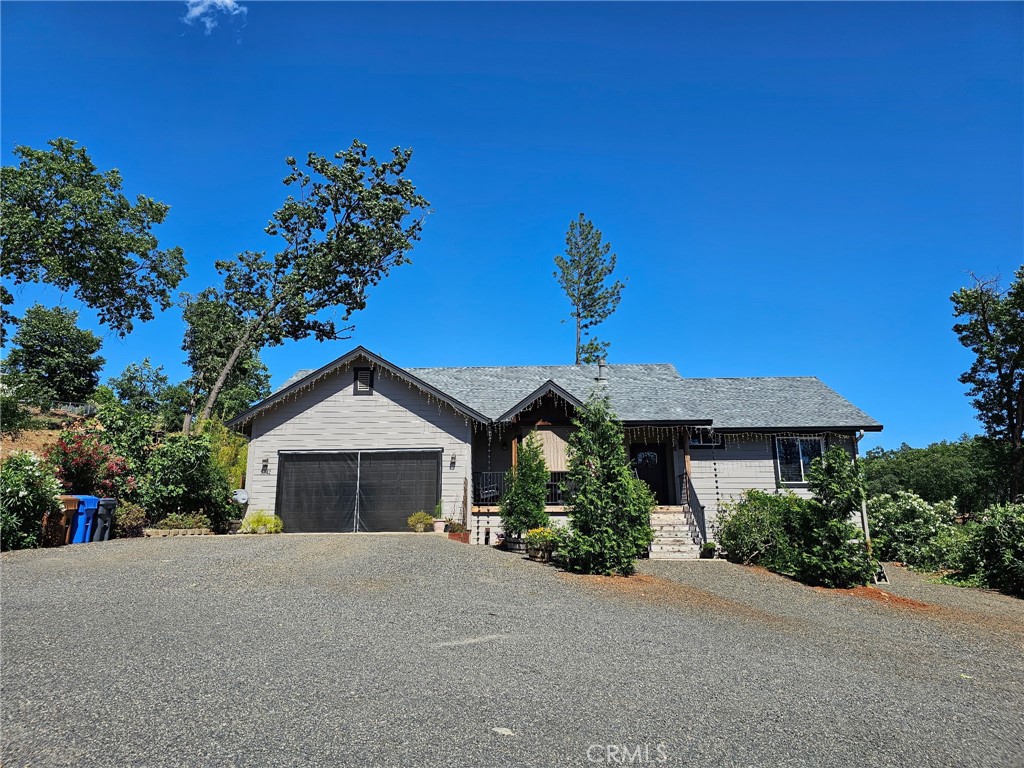 5342 Filbert Property Photo 1