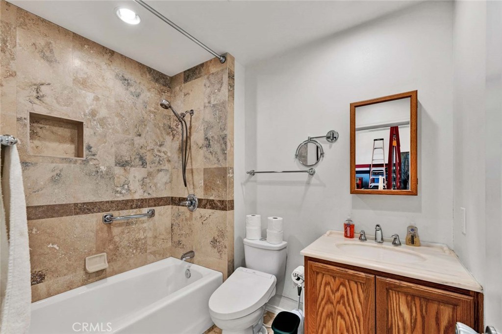 18381 Serrano Property Photo 8