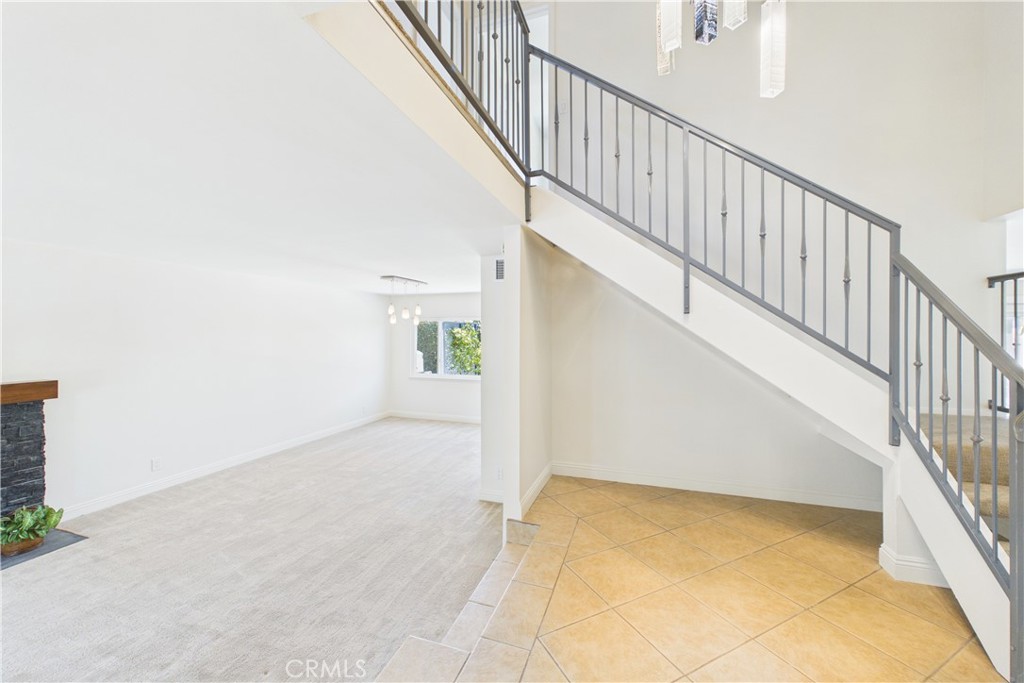 5089 Saratoga Avenue Property Photo 27