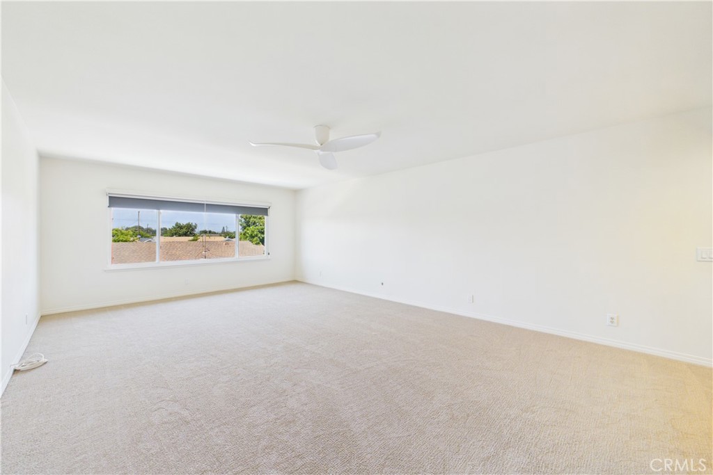 5089 Saratoga Avenue Property Photo 29