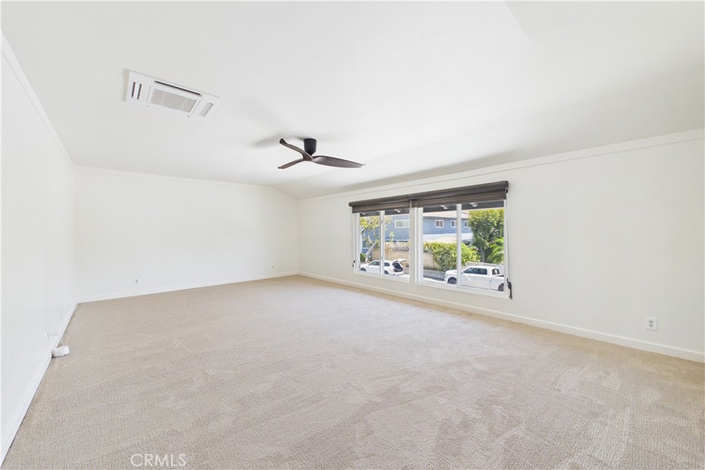 5089 Saratoga Avenue Property Photo 37