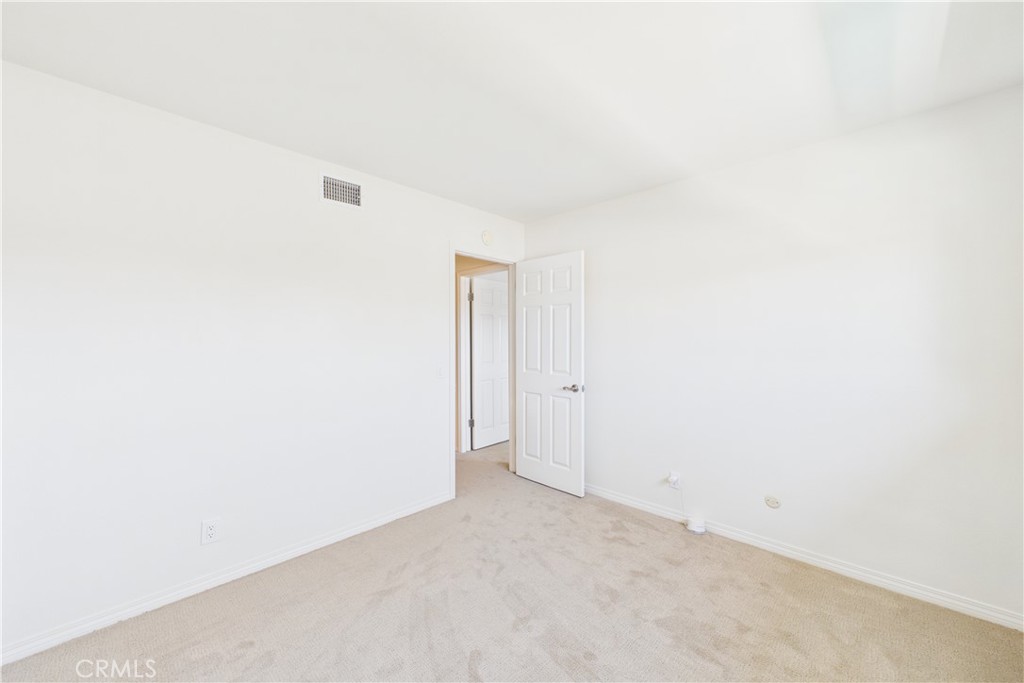 5089 Saratoga Avenue Property Photo 46