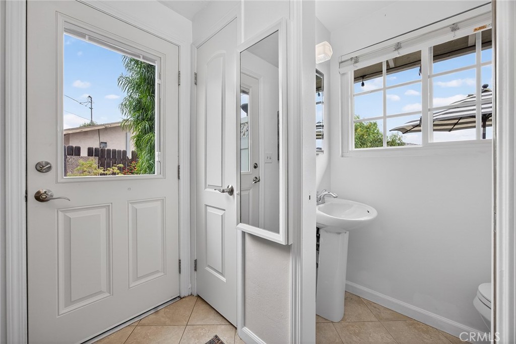 2388 Temescal Property Photo 16