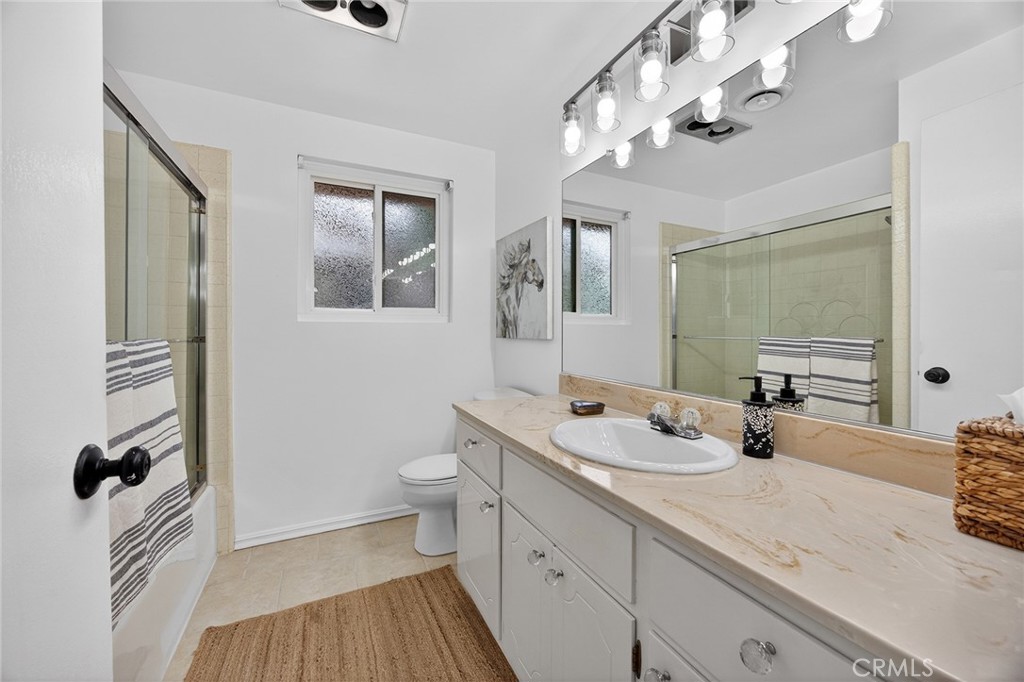 2388 Temescal Property Photo 17