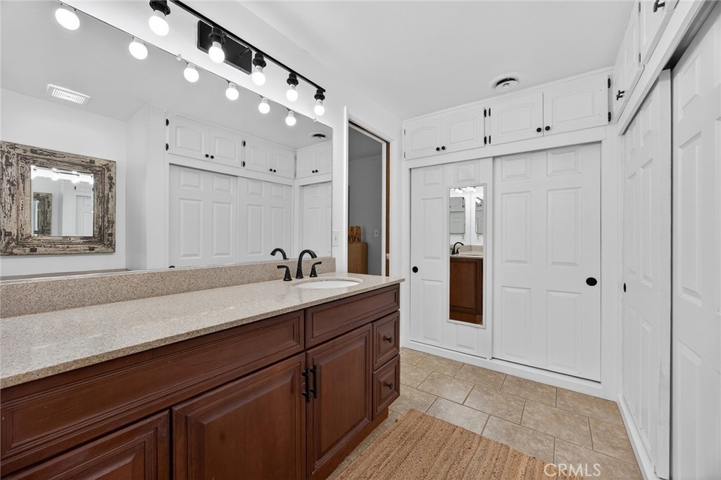 2388 Temescal Property Photo 24