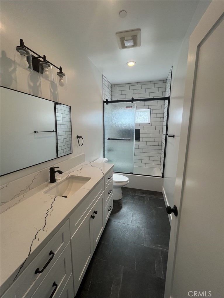 42392 Sabina Property Photo 8