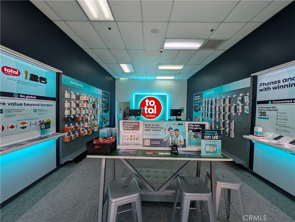 9928 Bolsa Avenue Property Photo 12