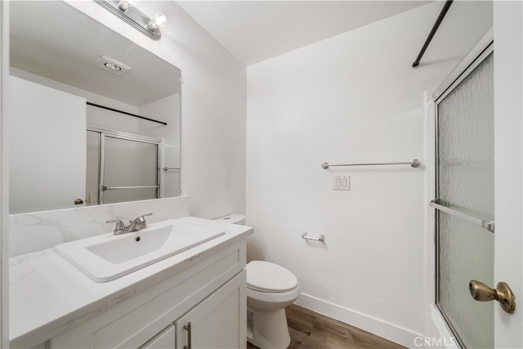 181 Streamwood Property Photo 12