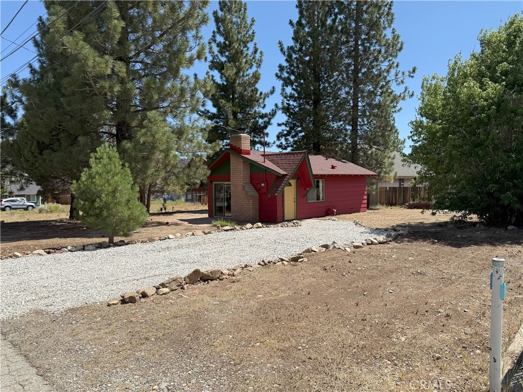 936 Pinon Lane Property Photo 2