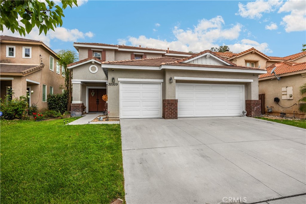 32509 Sprucewood Property Photo 1