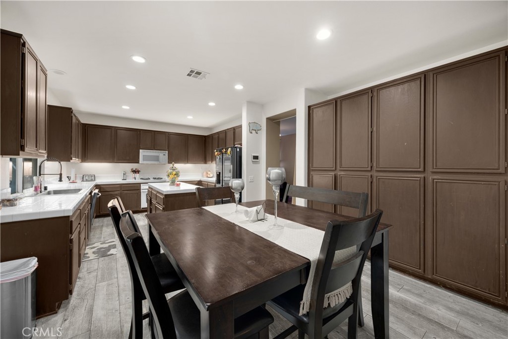 32509 Sprucewood Property Photo 10