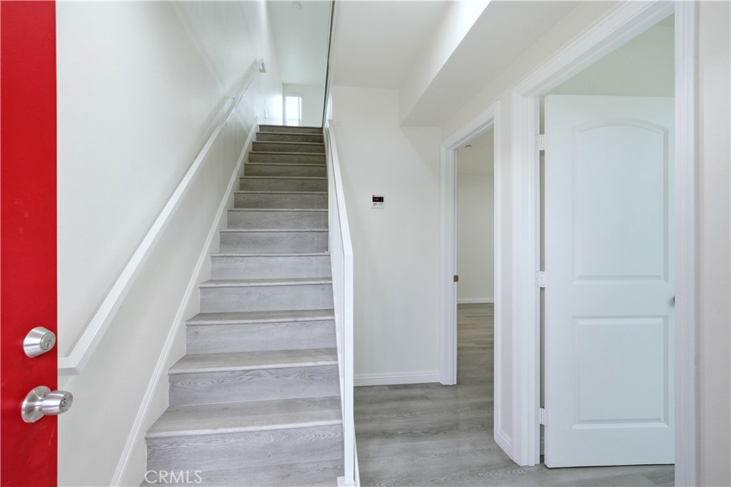 6919 S Menlo Property Photo 3