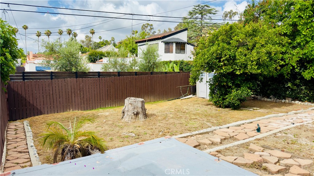 2348 Loy Lane Property Photo 5