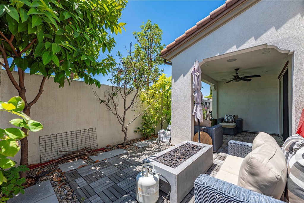 10909 Cielo Court Property Photo 4