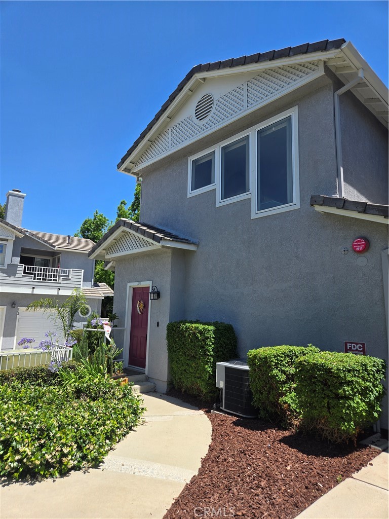 6631 Laurelton Lane 204 Property Photo 1